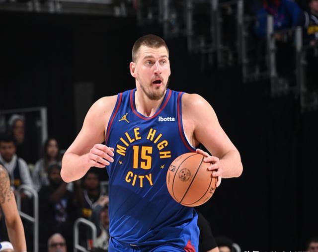 约基奇复出首战，全明星入选状态火爆，球队未来可期成为焦点！的简单介绍