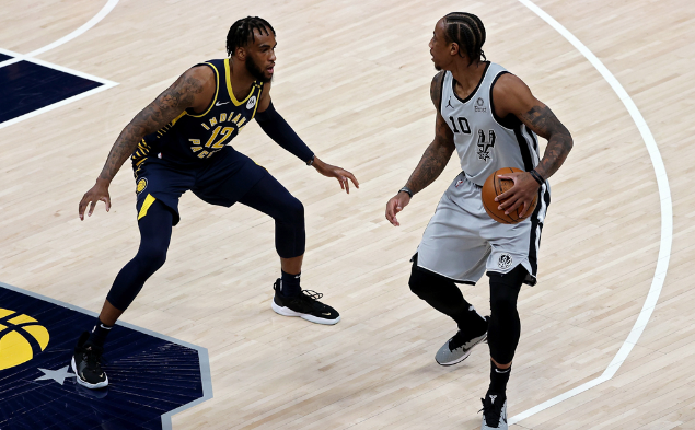 数据复盘:AC米兰次回合对阵圣安东尼奥马刺,利拉德效率值爆表 数据复盘:AC米兰次回合对阵圣安东尼奥马刺,利拉德效率值爆表